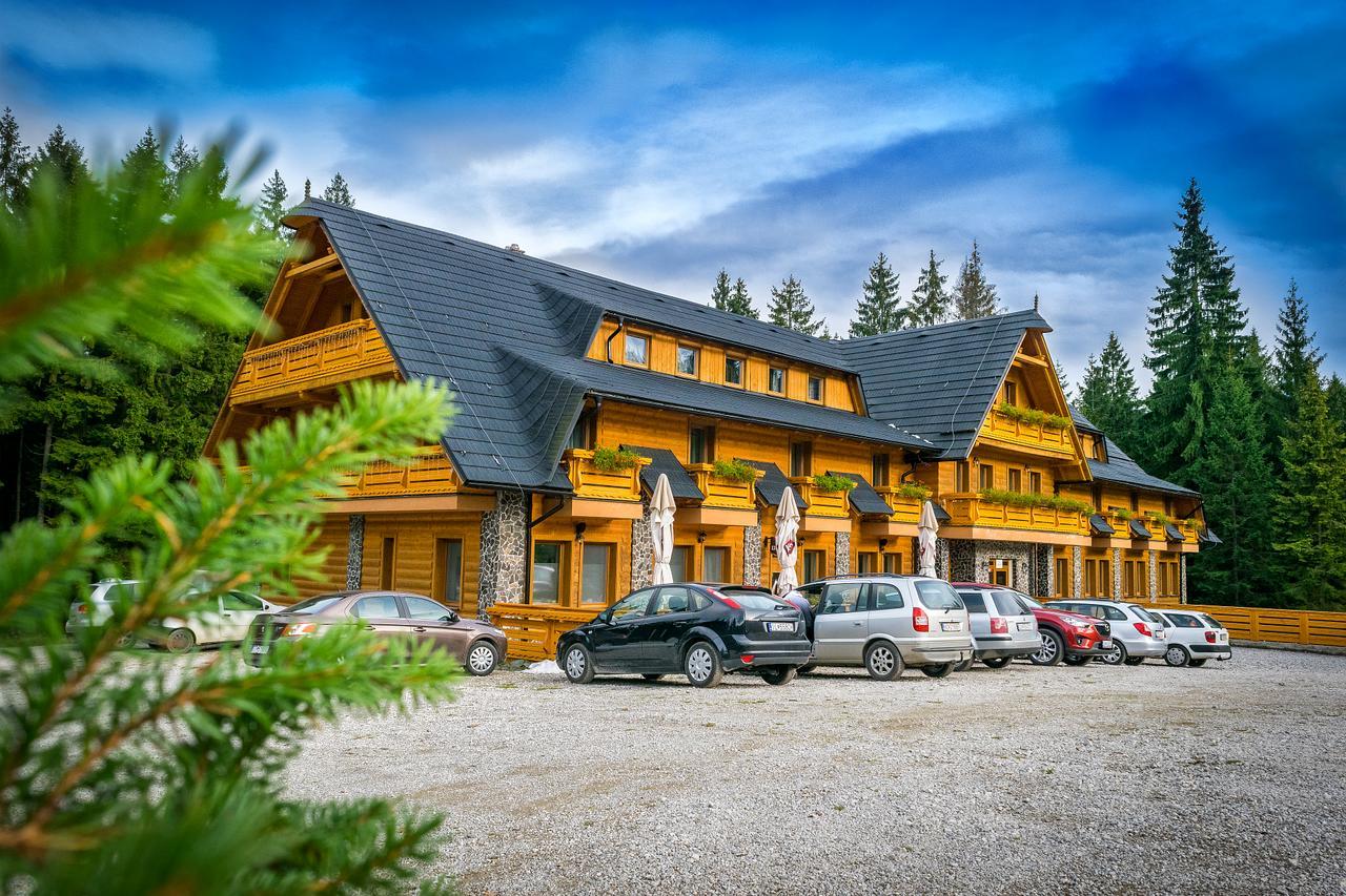 Horsky Hotel Kristina Hrustin المظهر الخارجي الصورة
